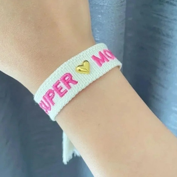SUPER MOM EMBROIDERY BRACELET - Picture 3 of 5